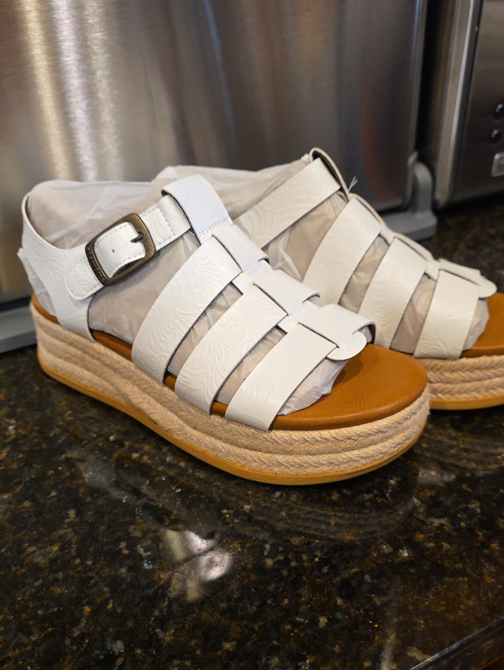 White Woven Platform Espadrille Sandals with Buckle